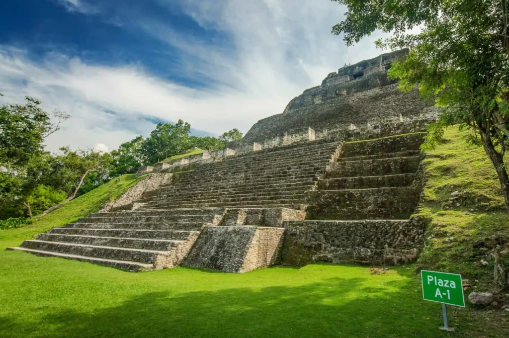 xunantich mayan ruins,xunantunich,xunantunich maya ruins