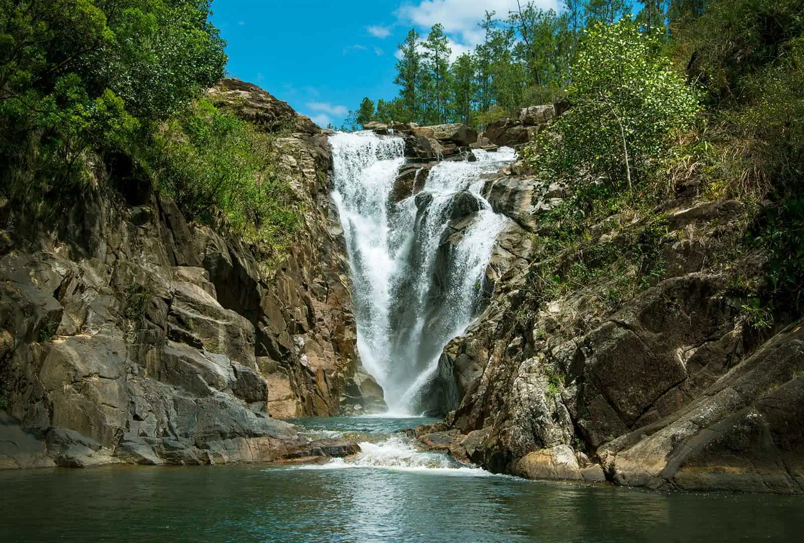 nour villas mountain pine ridge reserve big rock waterfalls